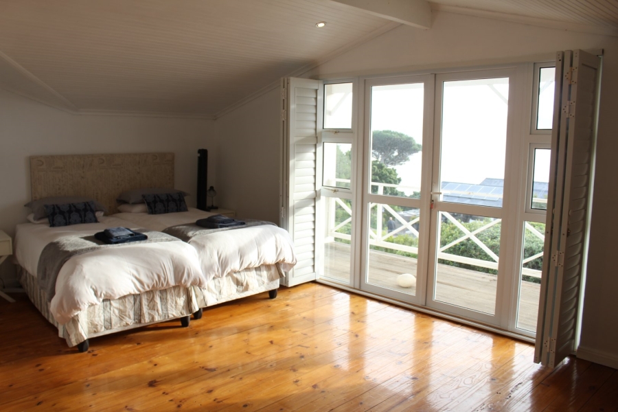 4 Bedroom Property for Sale in Simons Kloof Western Cape